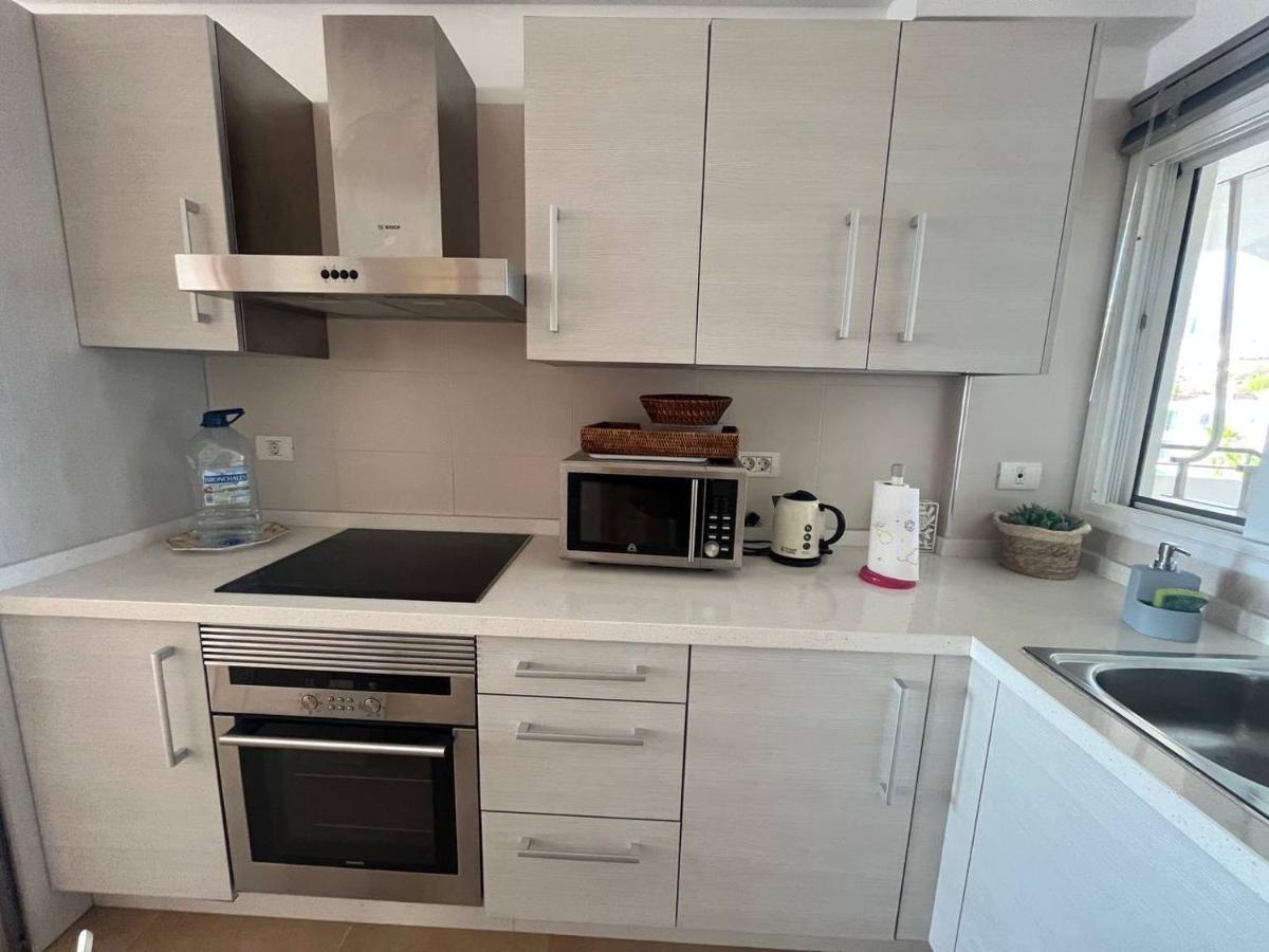 Precioso Apartamento En 5 Minutos De La Playa Playa de las Americas  Bagian luar foto